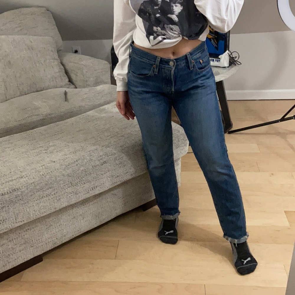 Levi’s 501 Tapered Jeans!